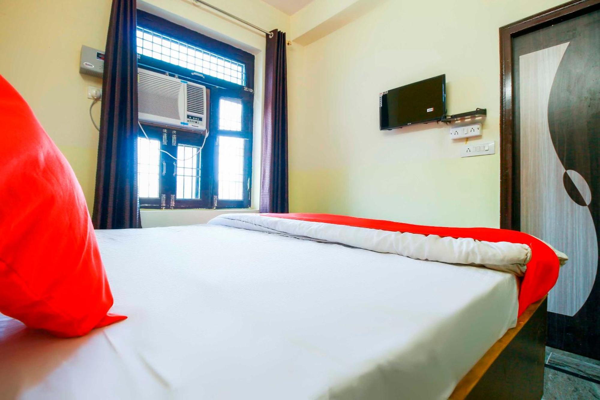 Hotel O Drizzling Land Muradnagar Bagian luar foto