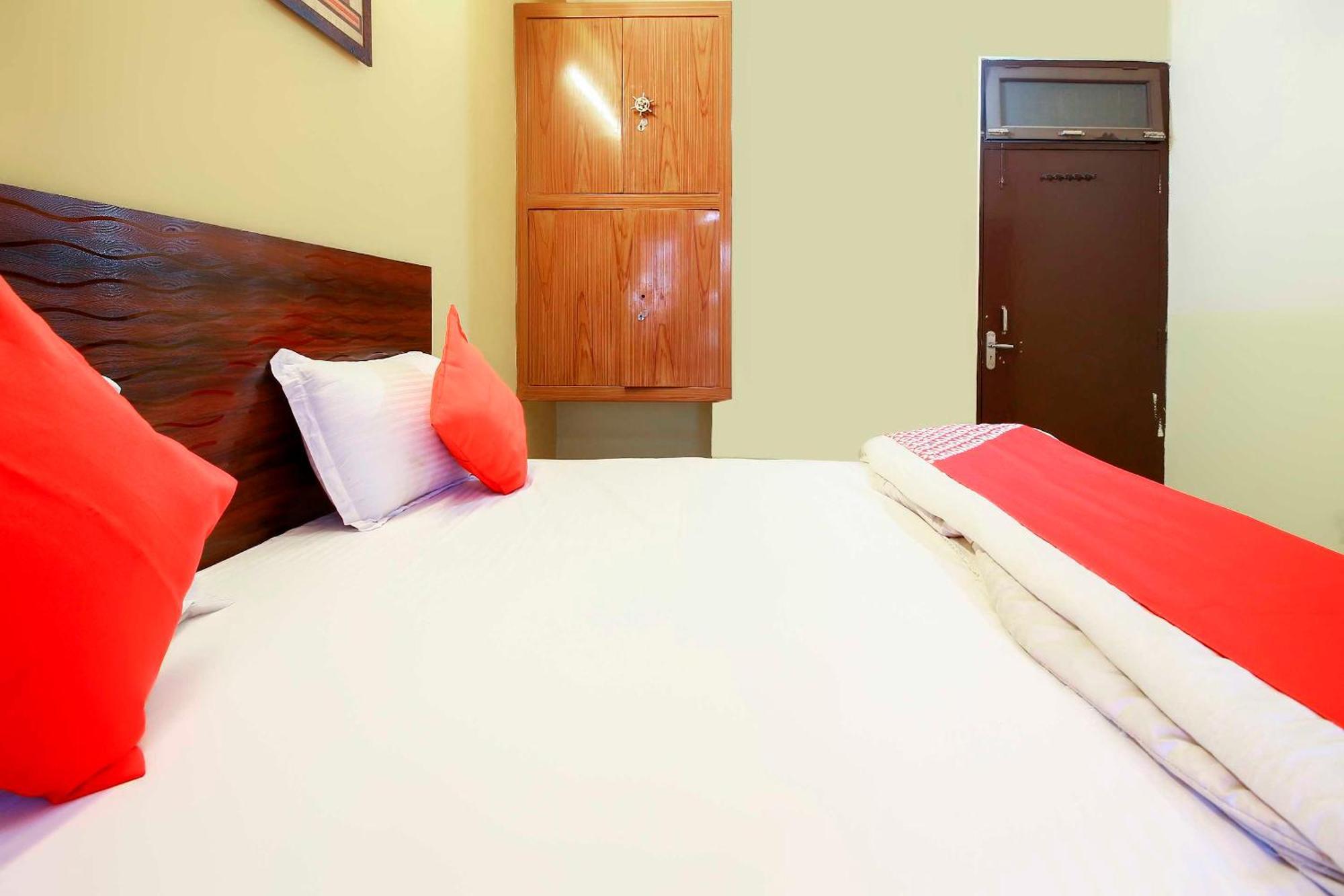 Hotel O Drizzling Land Muradnagar Bagian luar foto