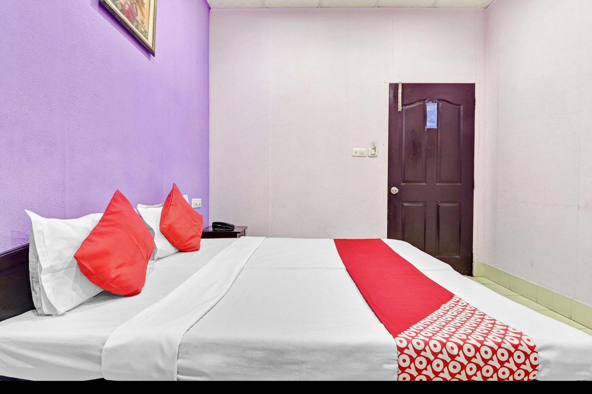 Hotel O Drizzling Land Muradnagar Bagian luar foto